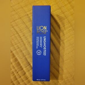 Lion Pose Unghosted Sunscreen